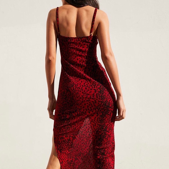 Dress - Picture 3 of 3